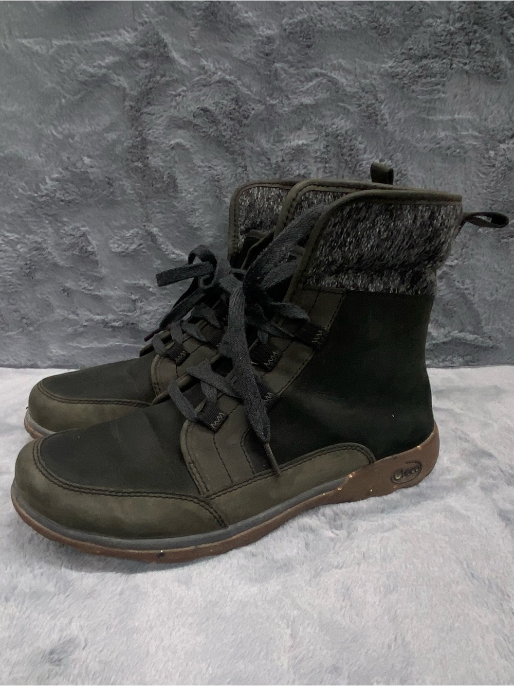 Women's Chacos Barbary Casual Boot Size 9.5 Brown Black Suede Wool Collar